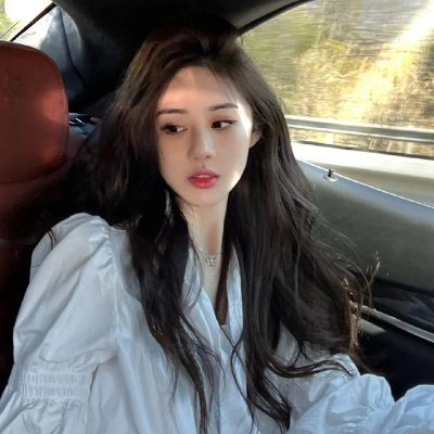 顶流爱豆被曝与投资方闹掰，整整一周化妆间画面流出